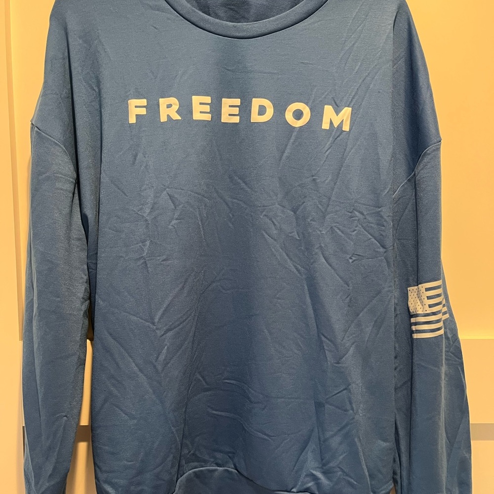NWT Blue Freedom Sweatshirt